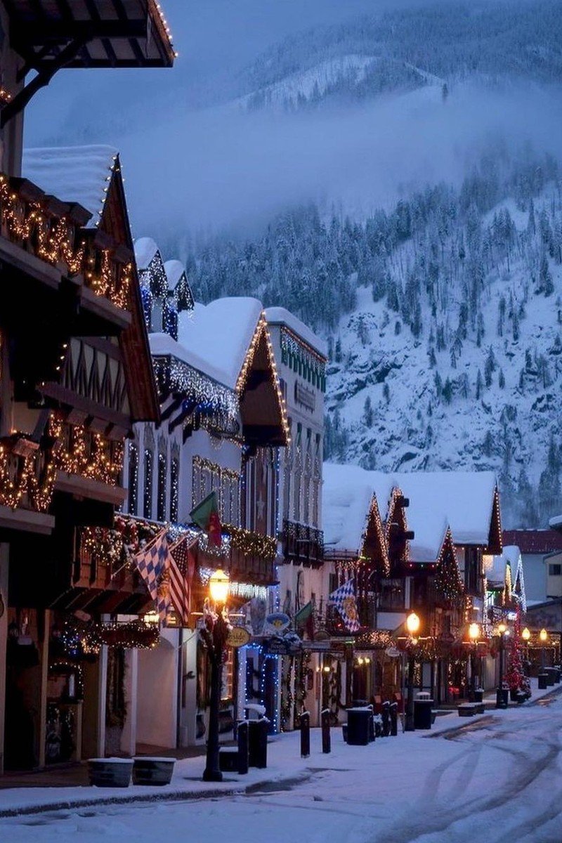 Christmas towns in the USA Leavenworth Washington