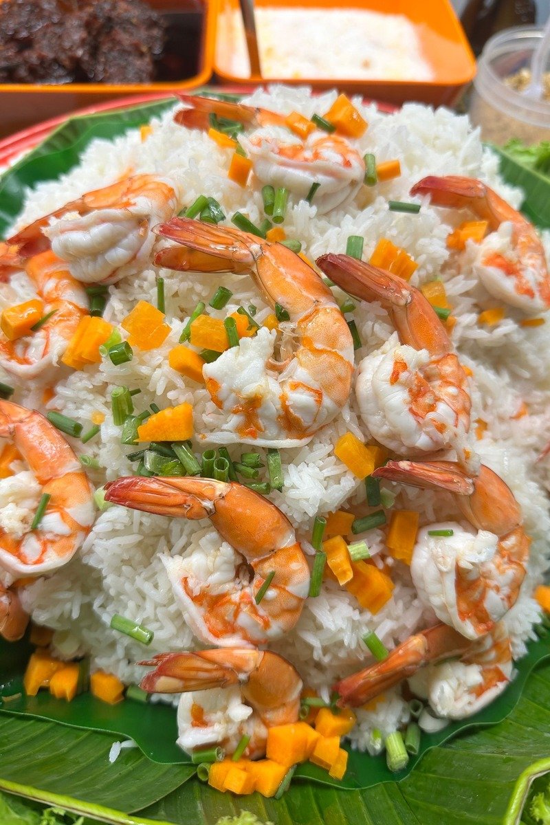 Garlic butter shrimp served with rice