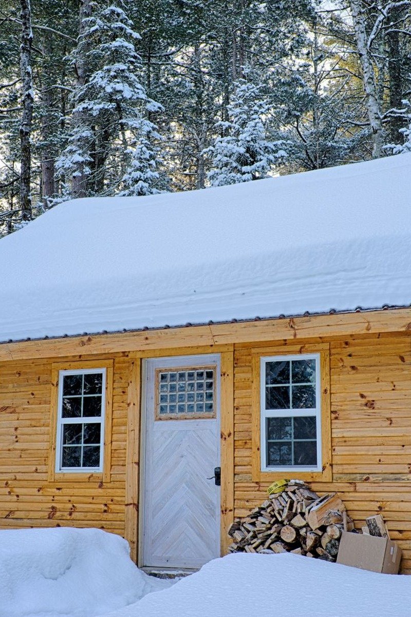 Winter cabin getaways Catskills New York