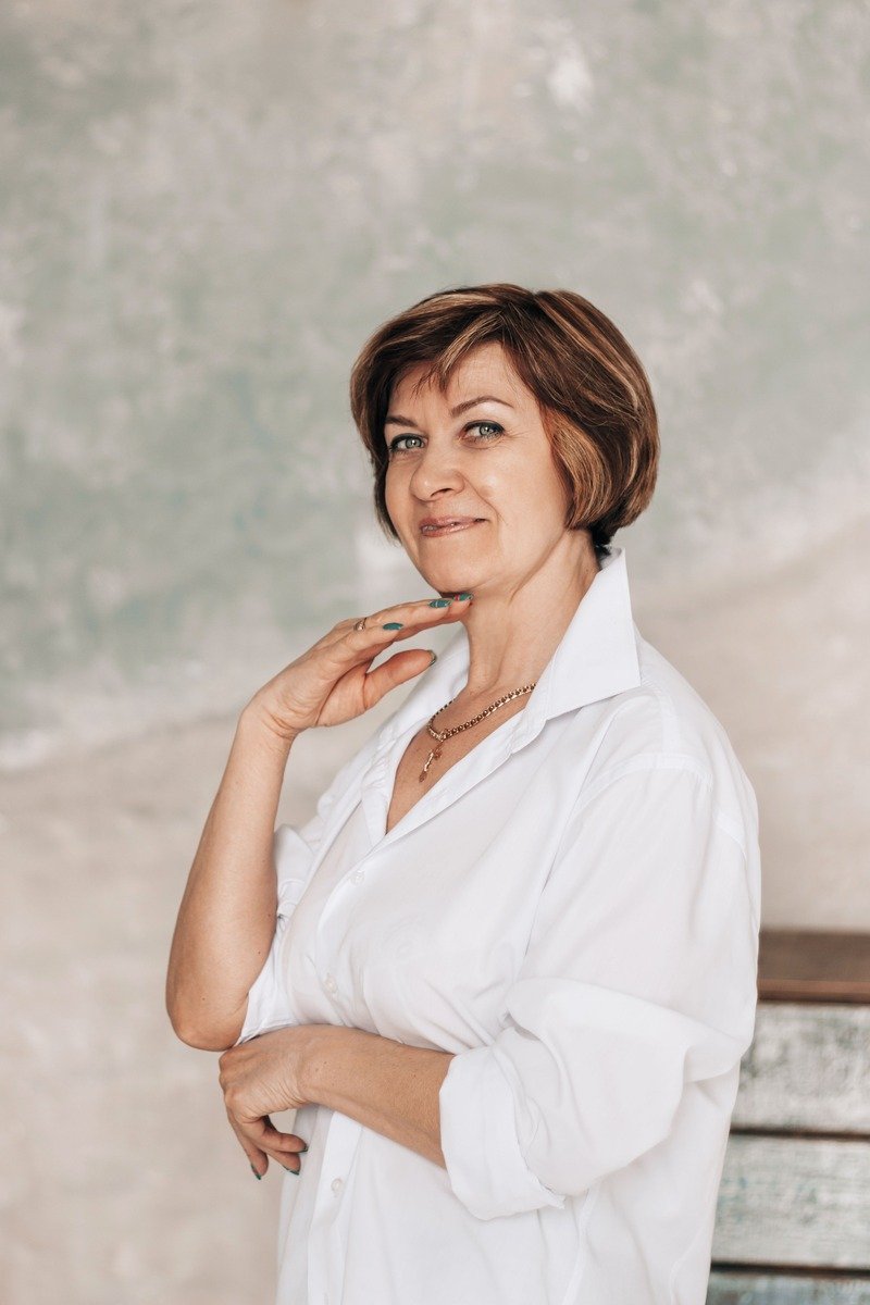 Woman over 50 with a pixie bob haircut