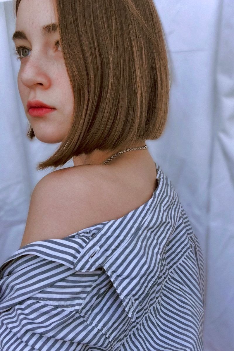 Long bob with blunt ends and soft internal layers for fullness