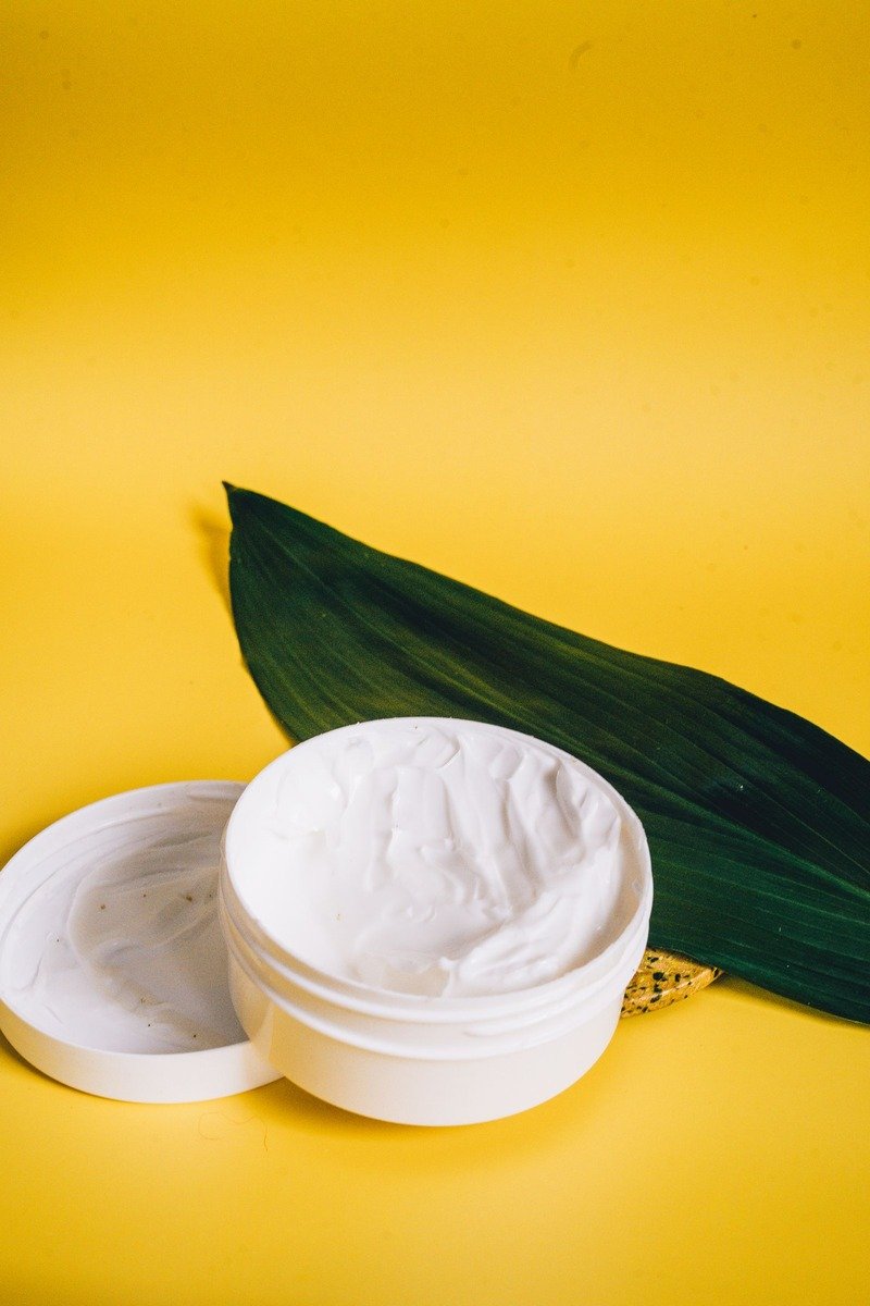 Fragrance-free retinol lotion in a plain white clinical bottle