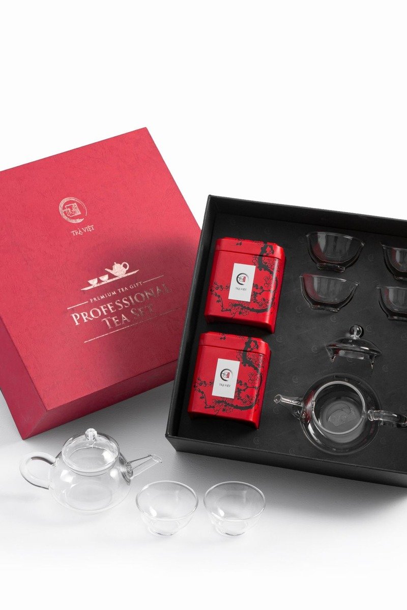 Tea gift set with a cup