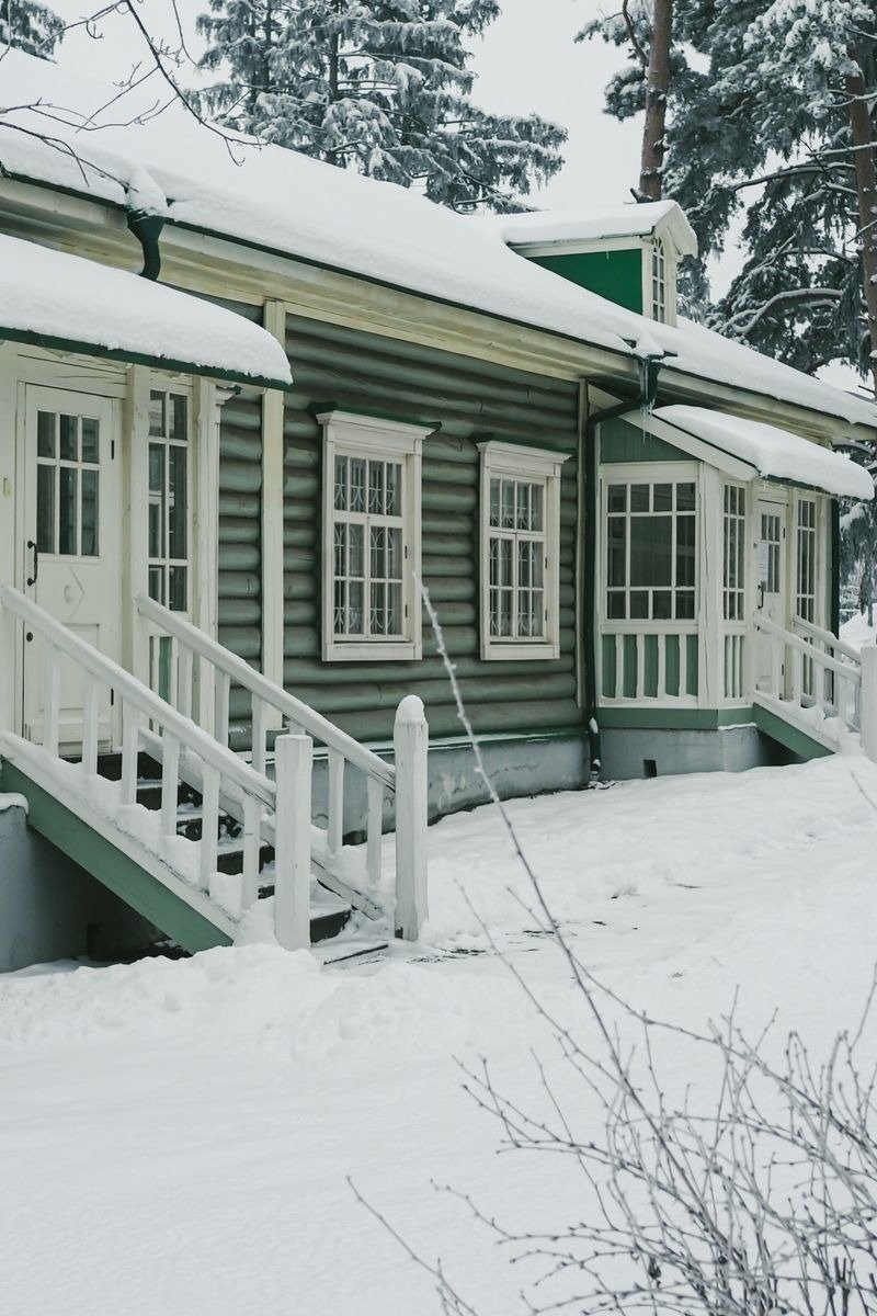 Winter cabin getaways Broken Bow Oklahoma