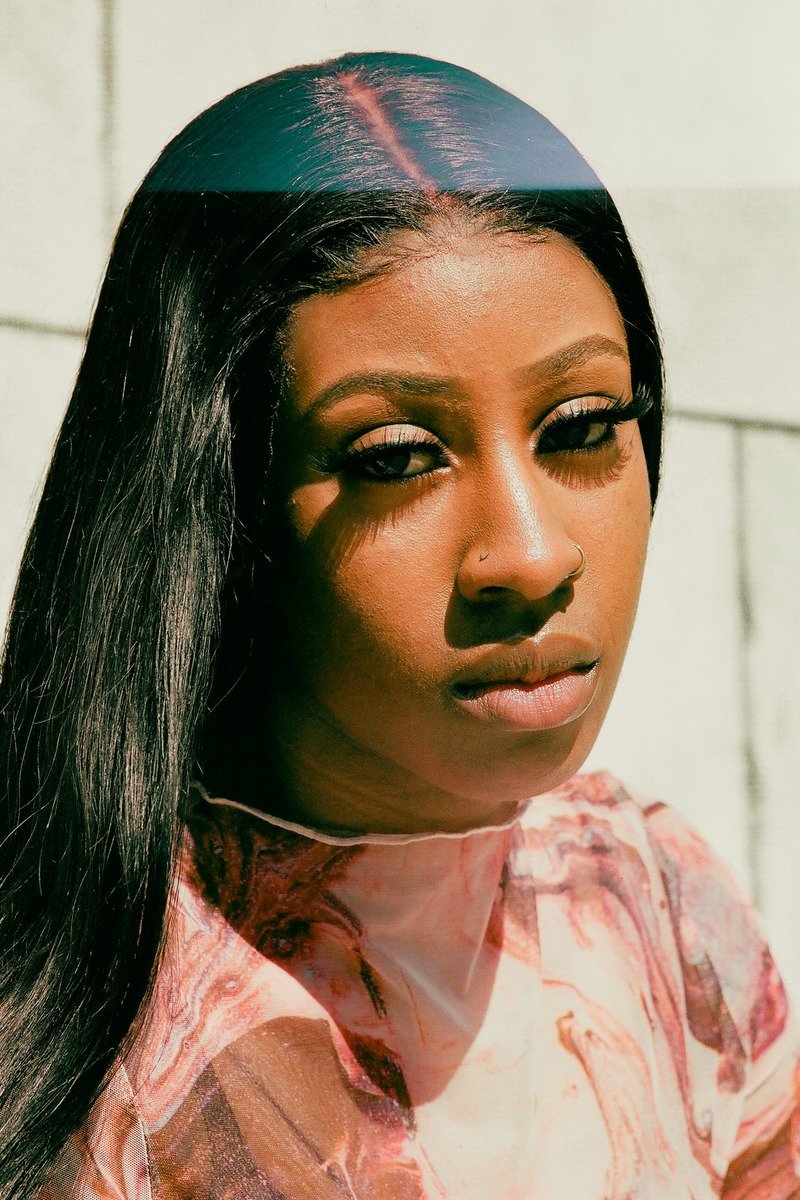 Glueless closure wig on a Black woman