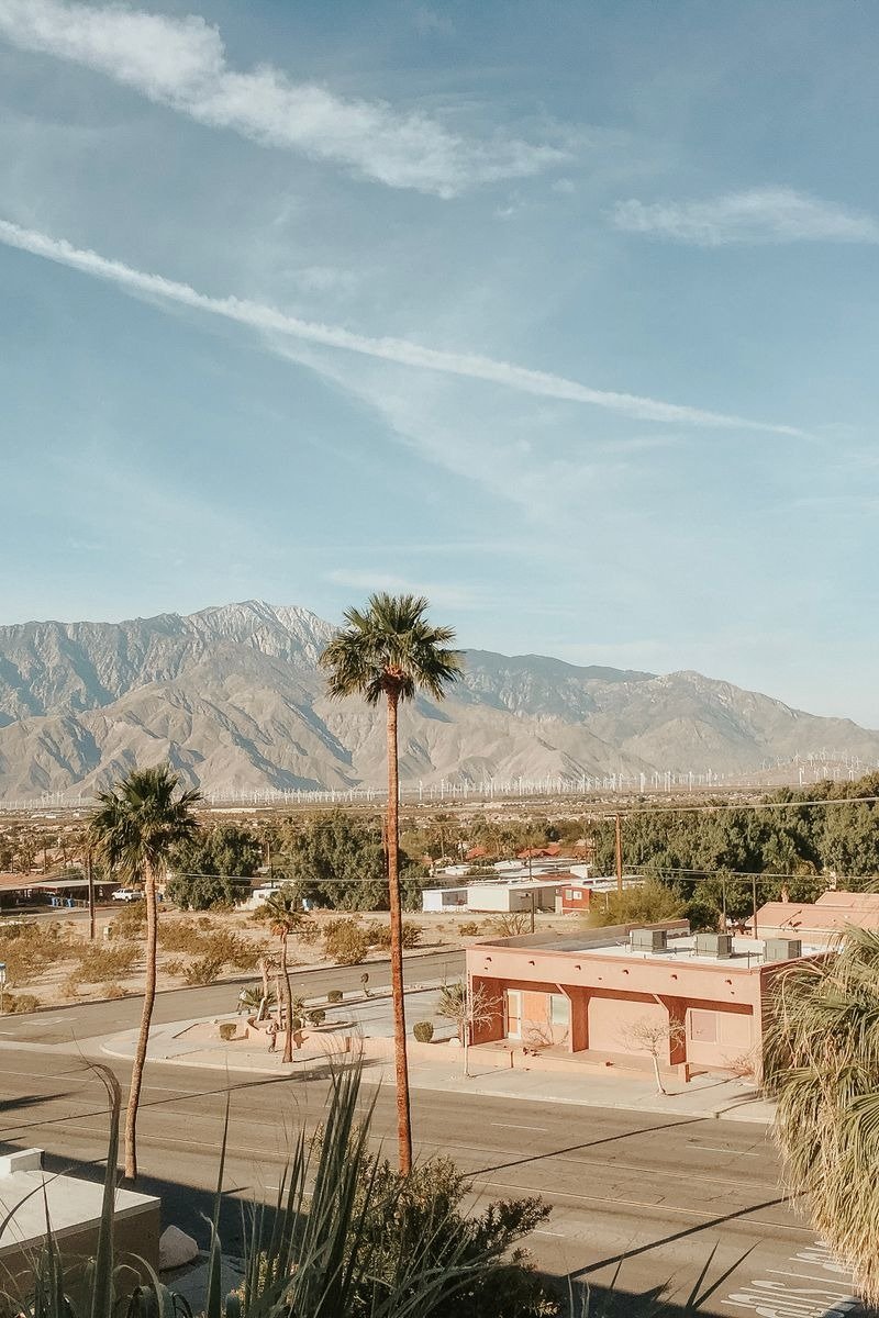Warm winter destinations in the USA Palm Springs California