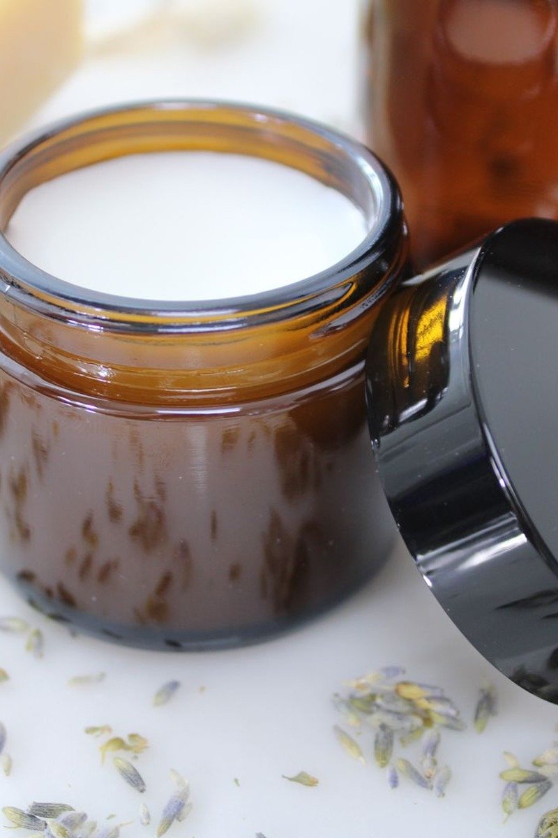 Retinol neck cream jar with elegant packaging for neckline care