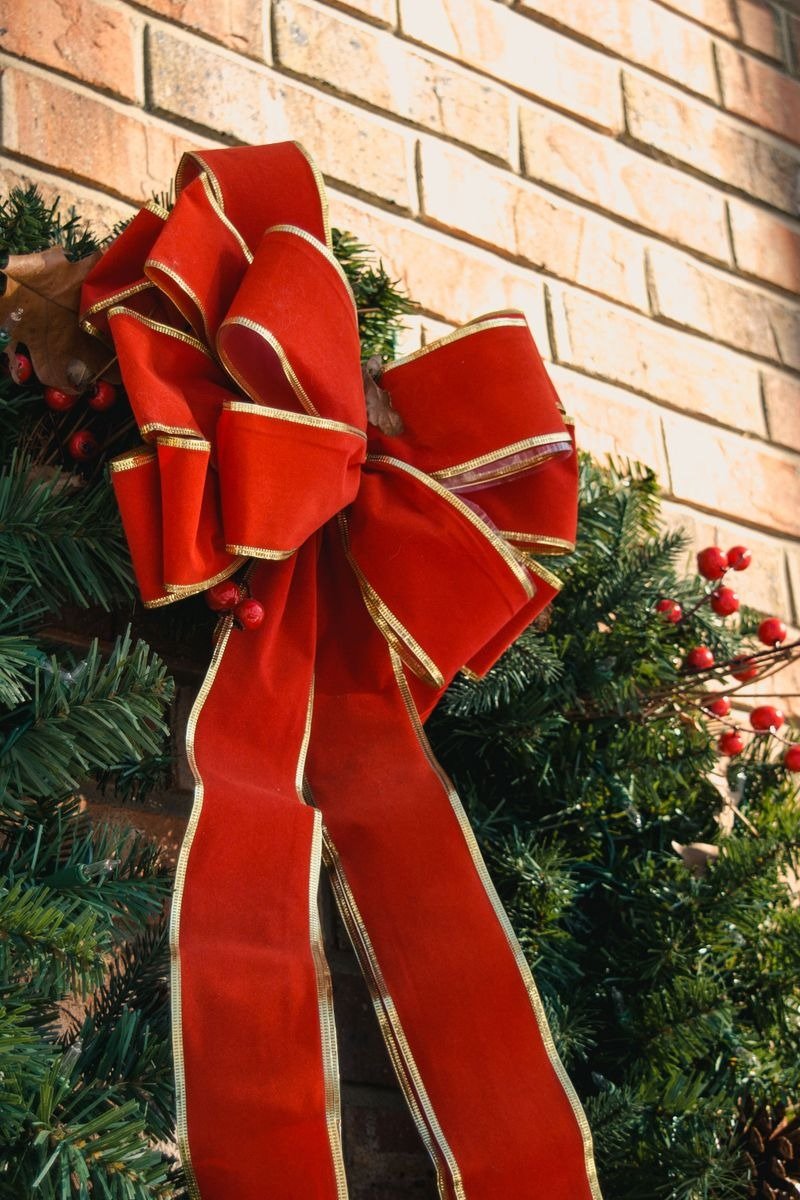 Ralph Lauren Christmas decor idea tartan bow