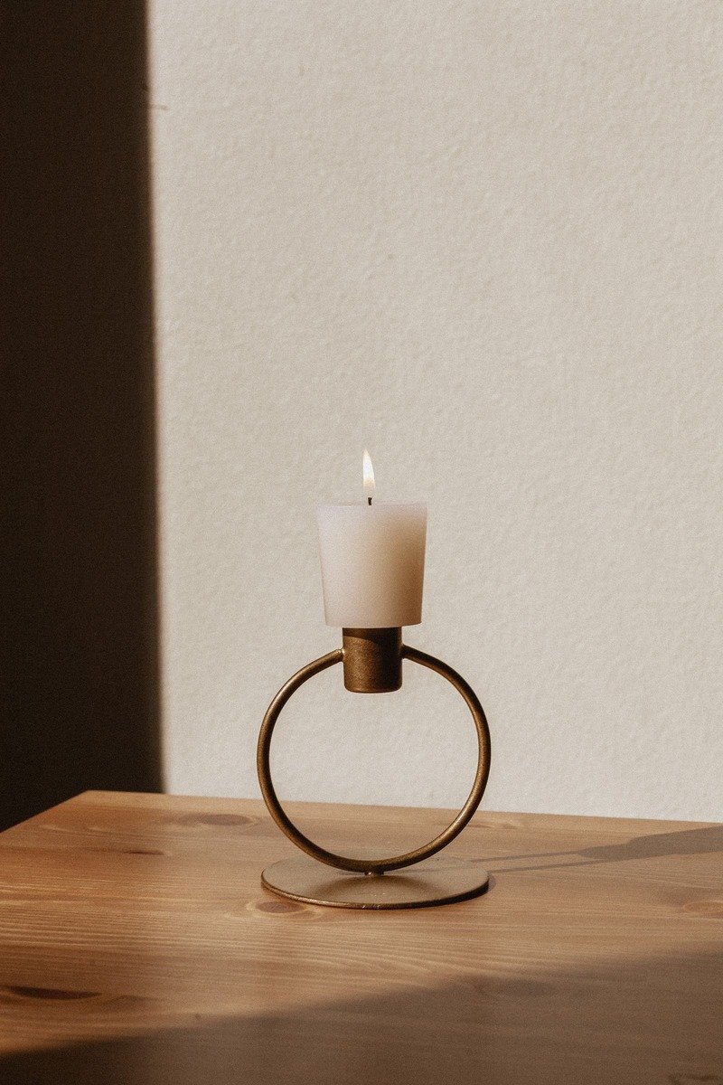 Ralph Lauren Christmas decor idea brass accents