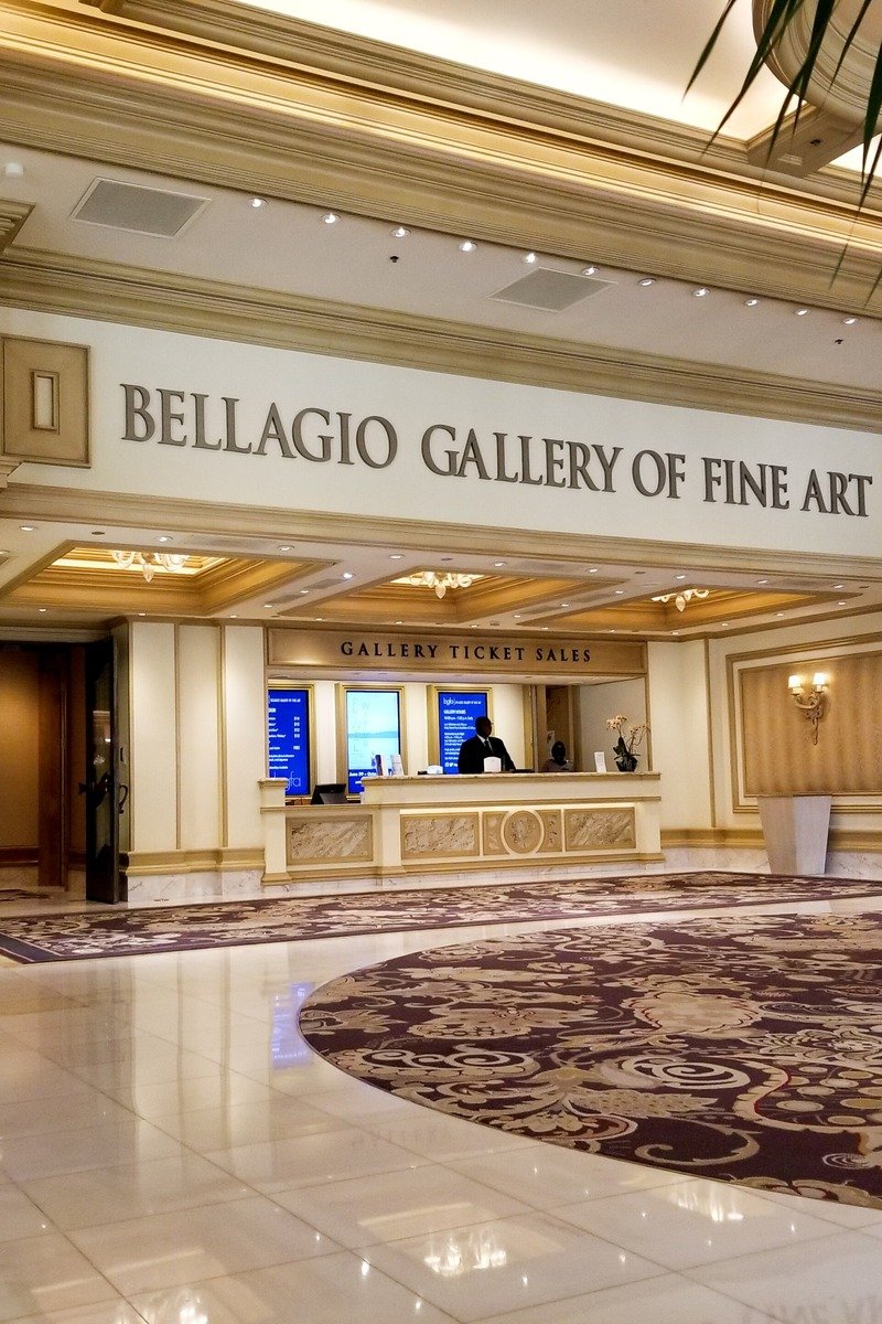 Bellagio Gallery of Fine Art entrance